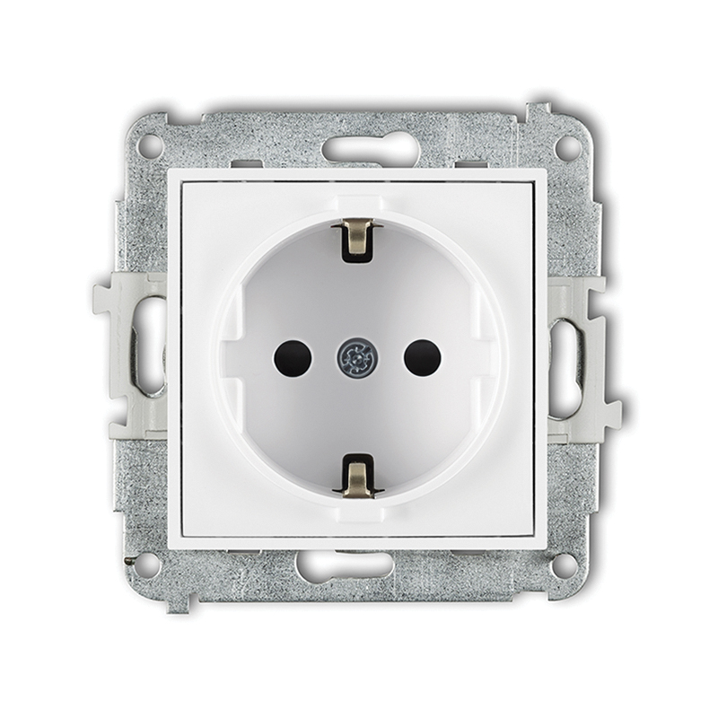 Single socket with the 2P+Z earth SCHUKO mechanism (child protection)