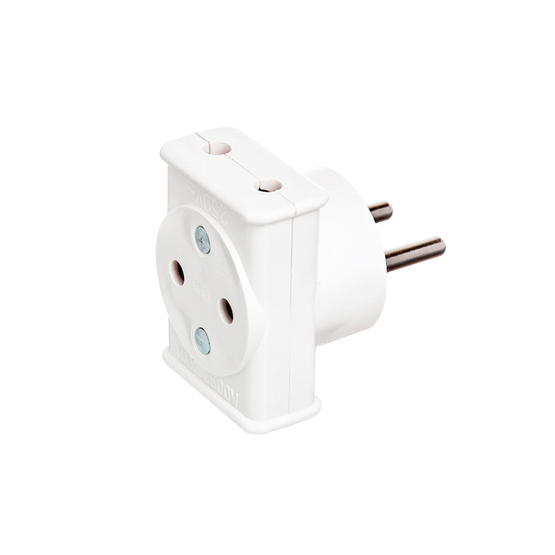 Socket adapter with current circuit guards without ground 3x2P