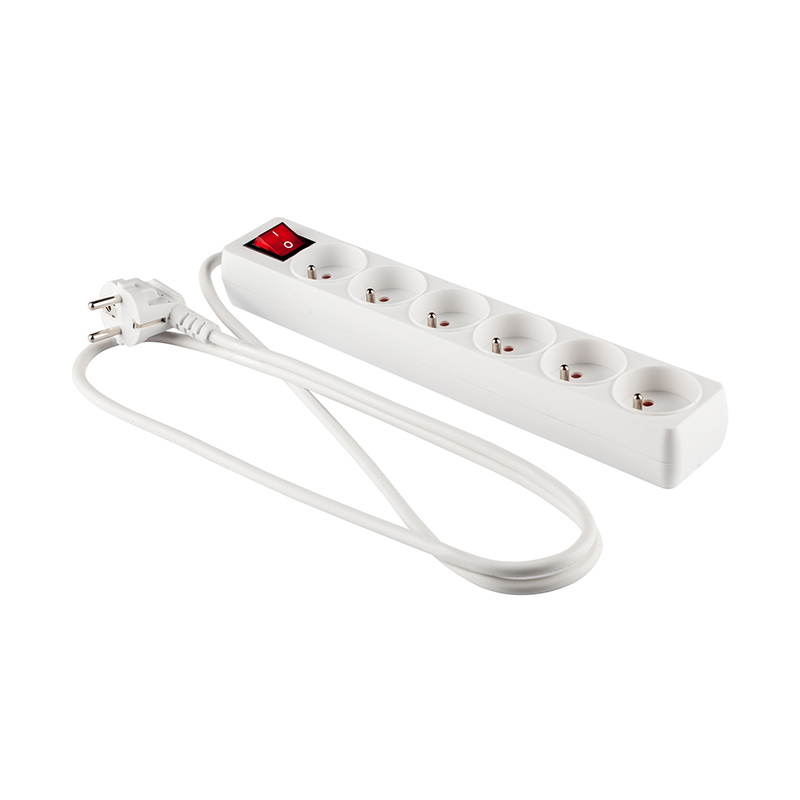 6-socket extension lead with ground and switch